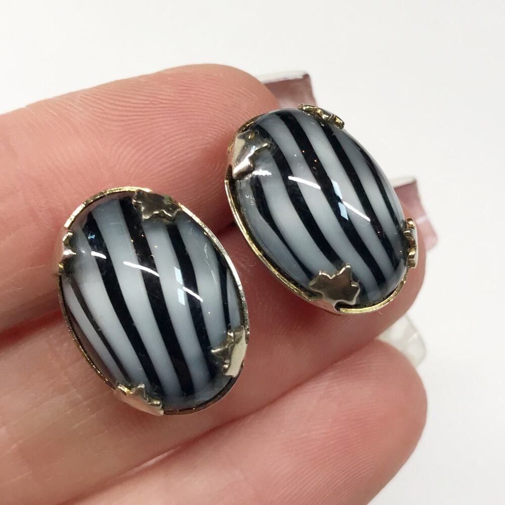 Vintage Striped Banded Givre Art Deco German Oval Glass Screw Back Earrings
